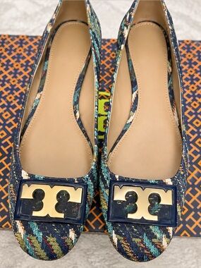 Rare Tory Burch block heel.